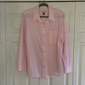 Women's Long Sleeve Collared Button-Down Shirt - Universal Thread™ Pink L
